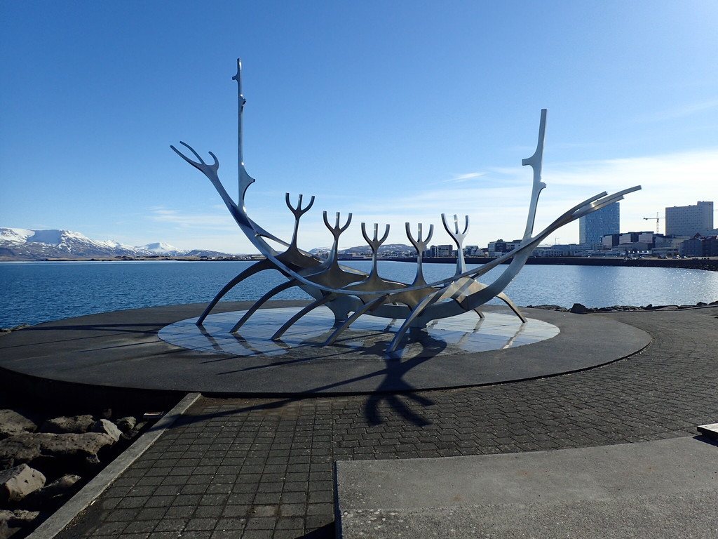 Reykjavik  by karendalling
