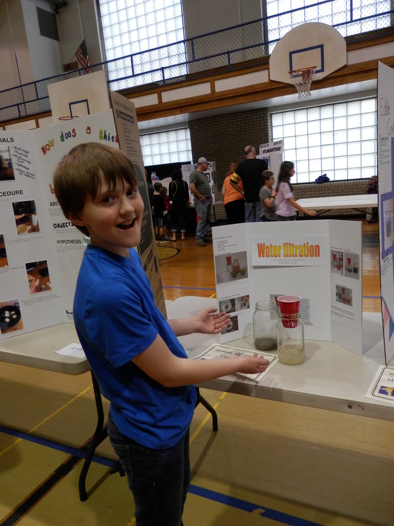 6th Grade Science Fair by julie
