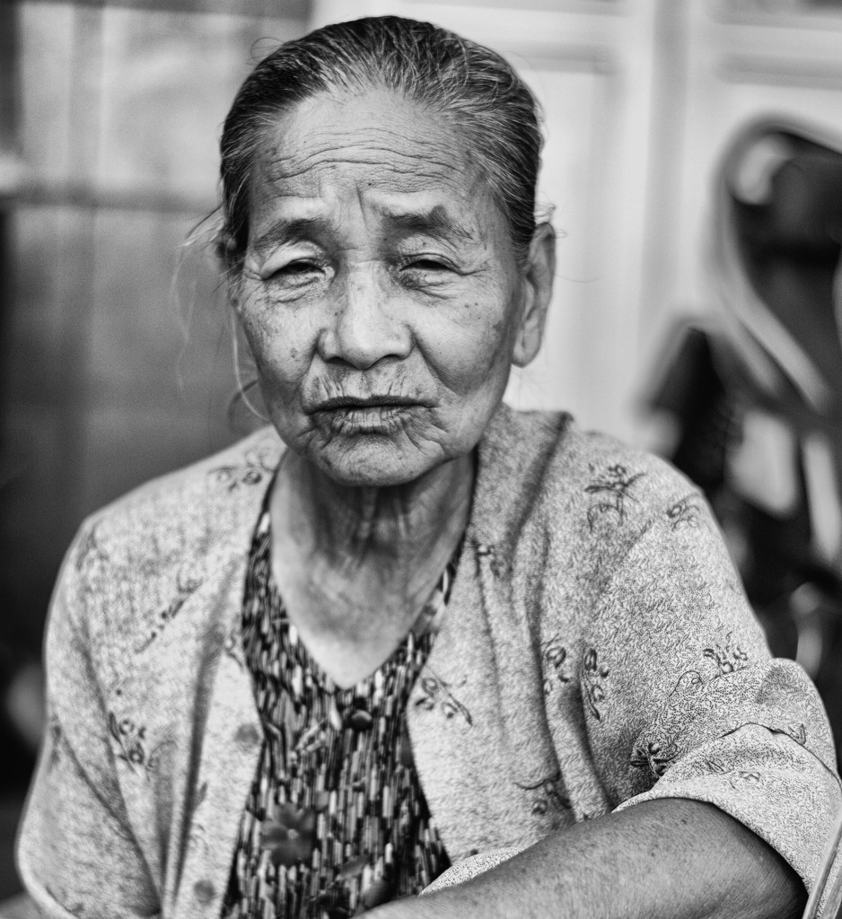 Humans of Vietnam - Hue City Vendor by spanner