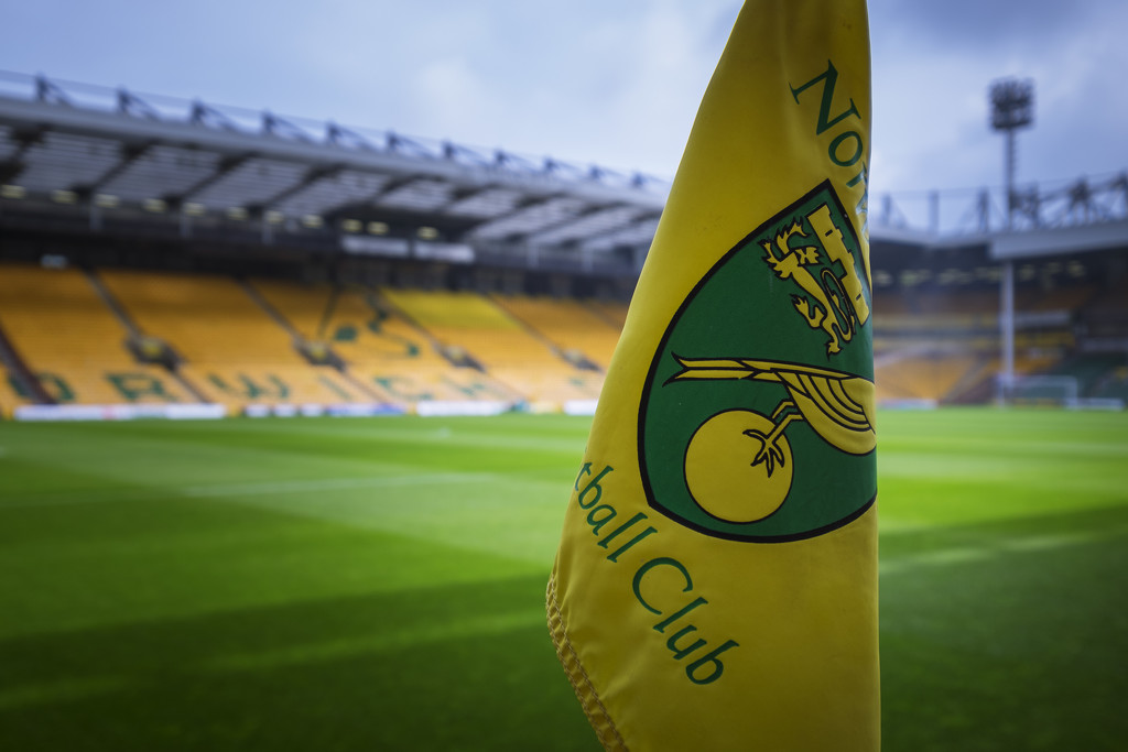 Day 132, Year 4 - Crunch Time At Carrow Road by stevecameras