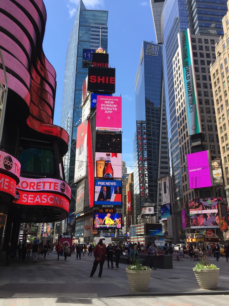 Times Square by graceratliff
