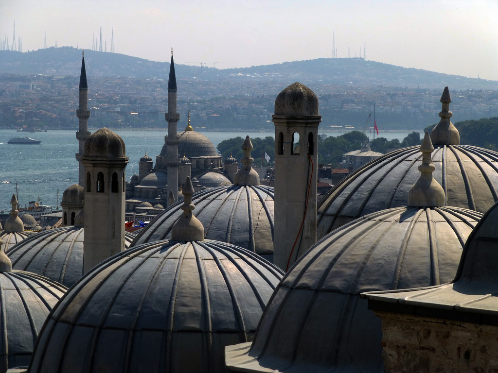 Rooftops of Istanbul by cmp