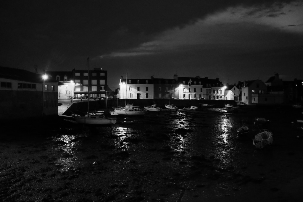 OCOLOY Day 158: Port Louis Harbour by Night by vignouse