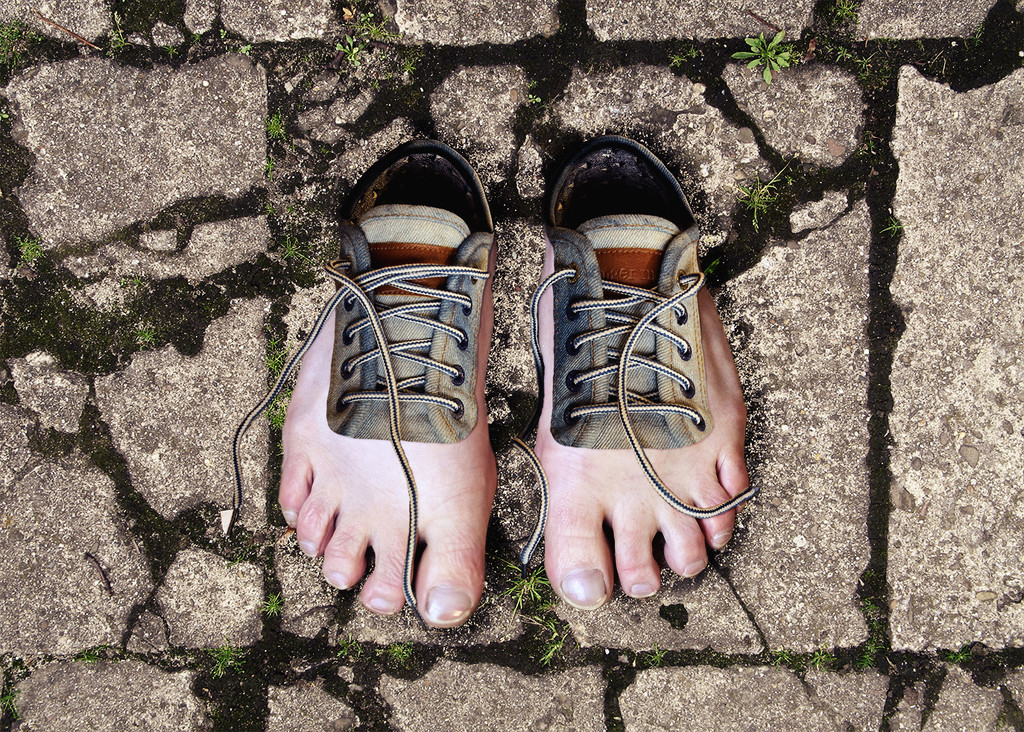 A Pair of Feet by salza