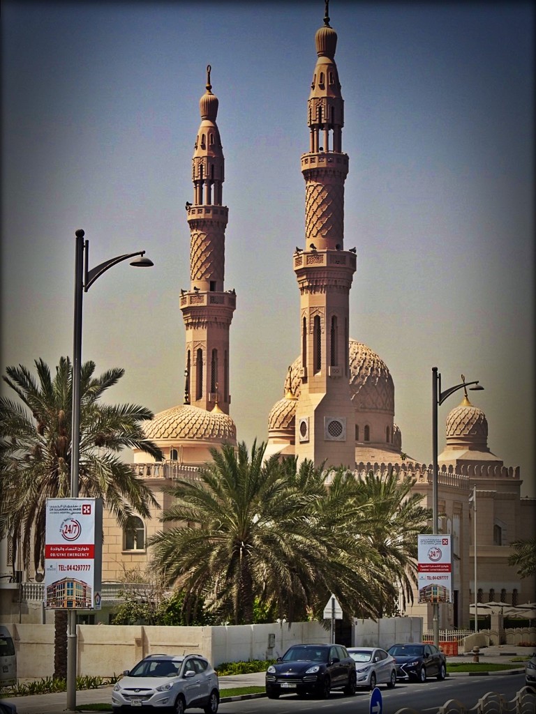 Jumeirah mosque, Dubai by yorkshirekiwi