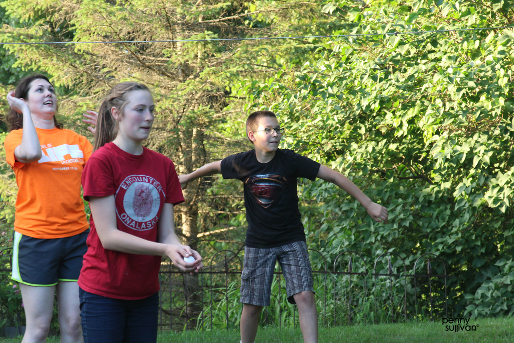 0615_4525 Youth Group Egg Toss by pennyrae