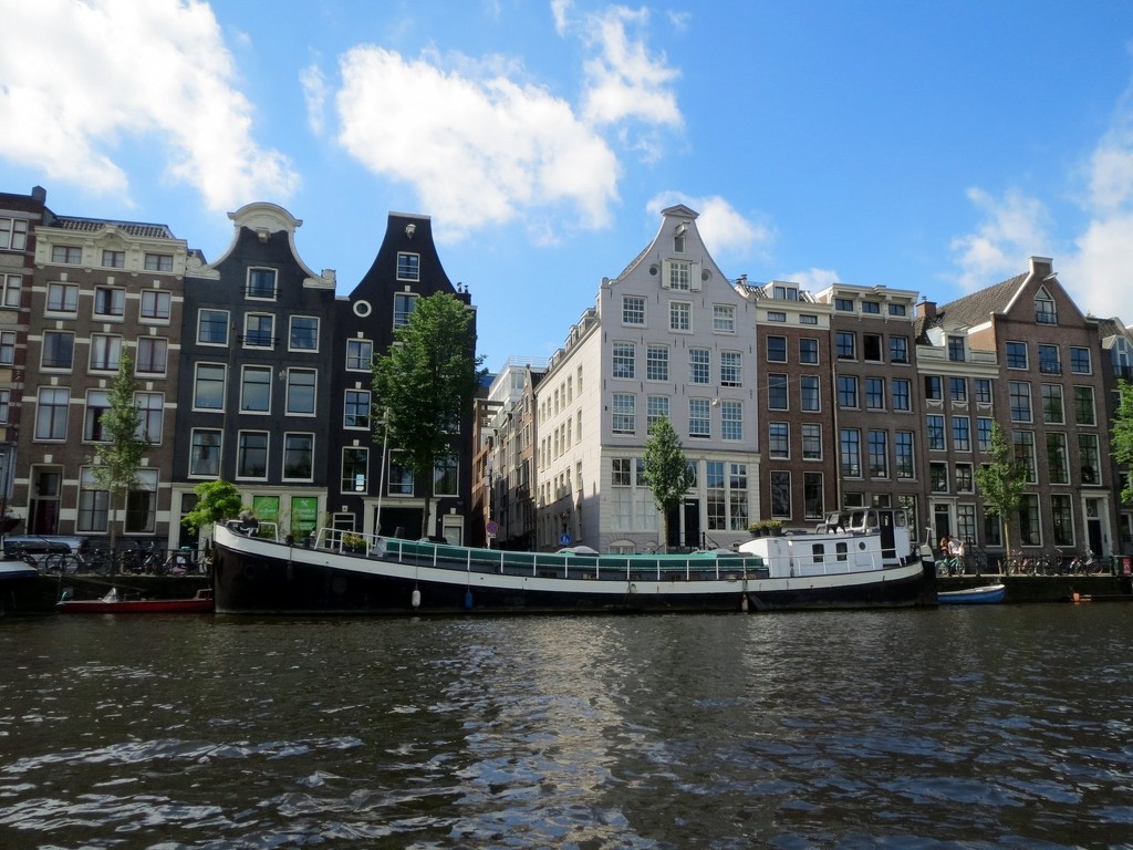 Amsterdam Houses bordering the Canal by foxes37