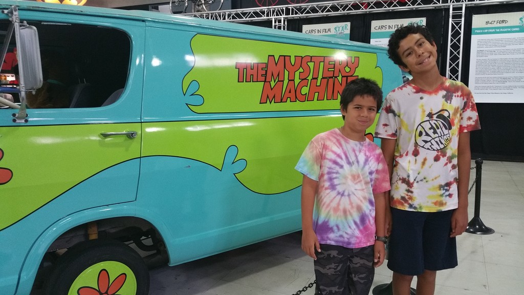 The Mystery Machine by mariaostrowski