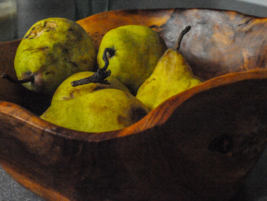 Claire's bowl of fruit by loweygrace