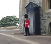 3rd Jul 2016 - Windsor castle soldier 