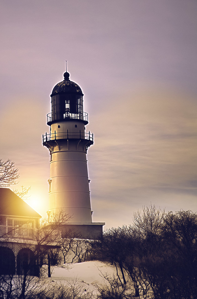 Lighthouse sunset by joansmor