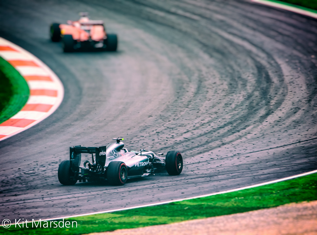 Austrian Grand Prix: Nico Rosberg chases Sebastian Vettel through Turn 5 by manek43509