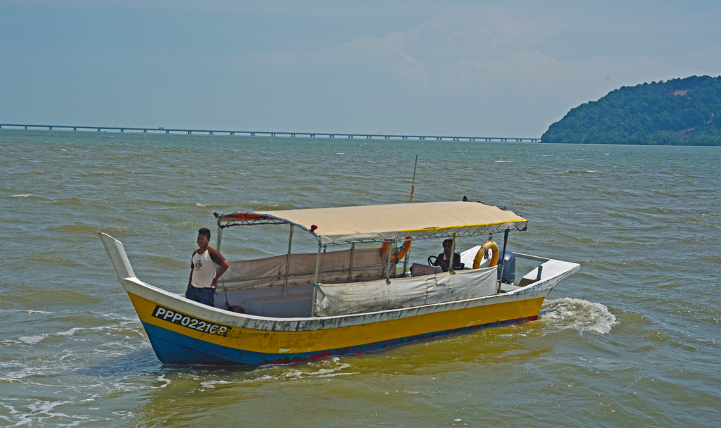 Pulau-Aman-Ferry by ianjb21