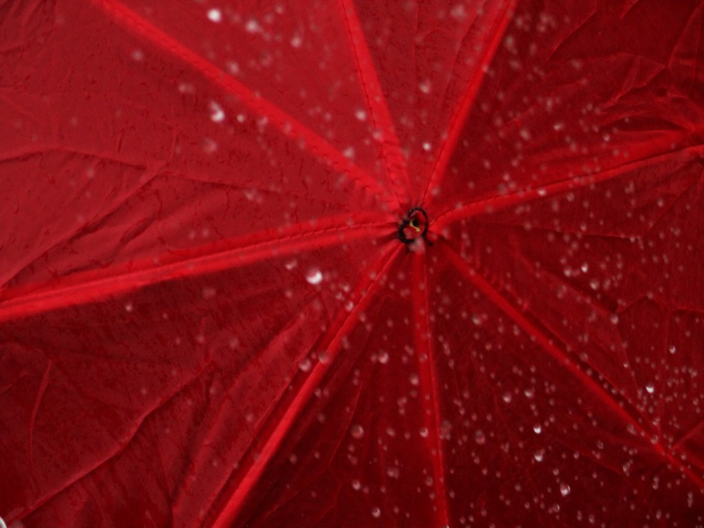 Water drops, red umbrella_Red 21 by granagringa