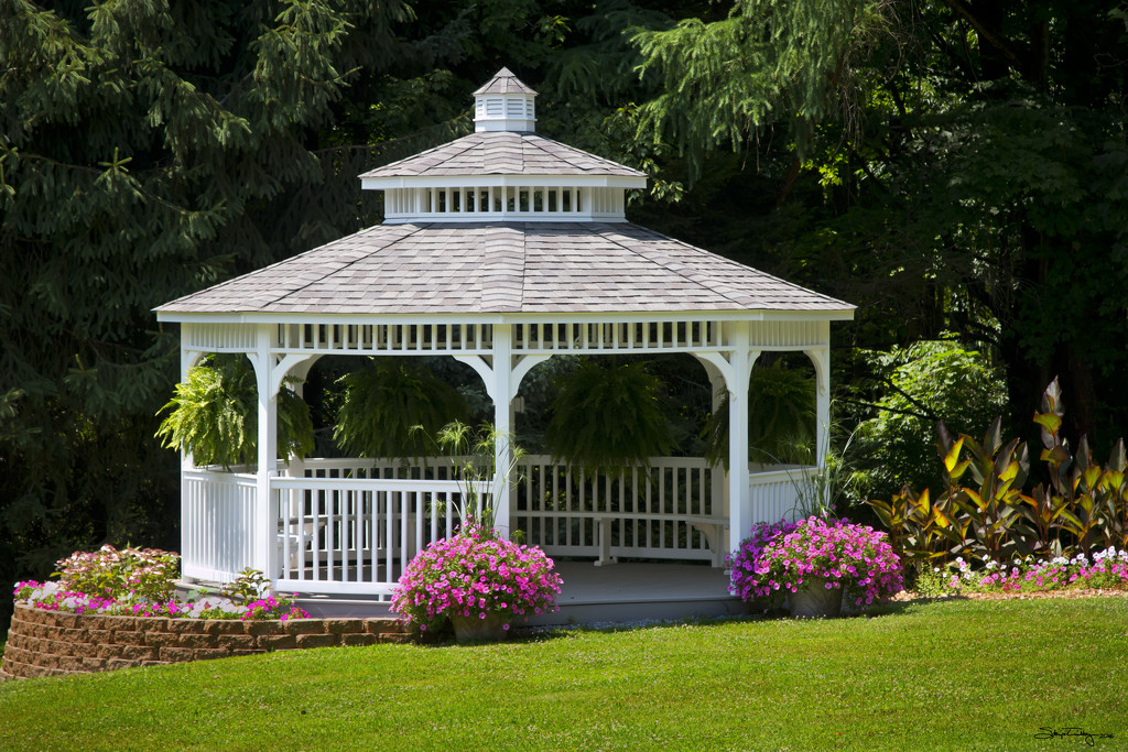 Garden Gazebo by skipt07