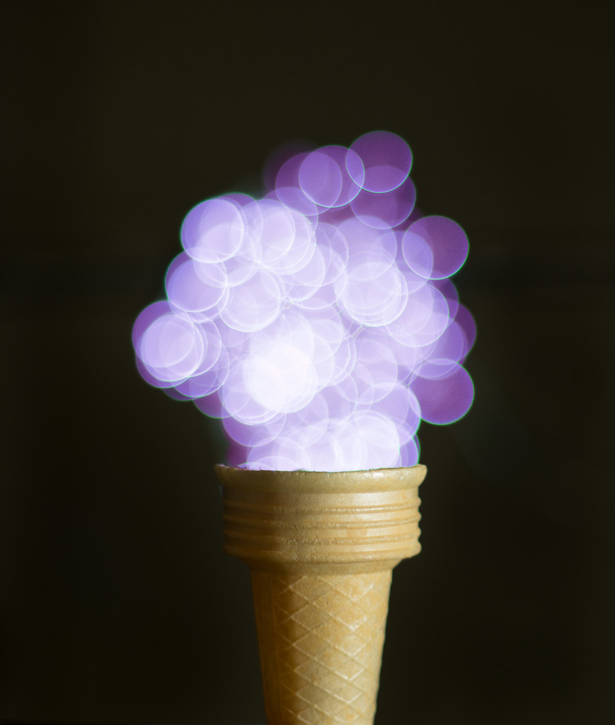 Cone of lights by bella_ss