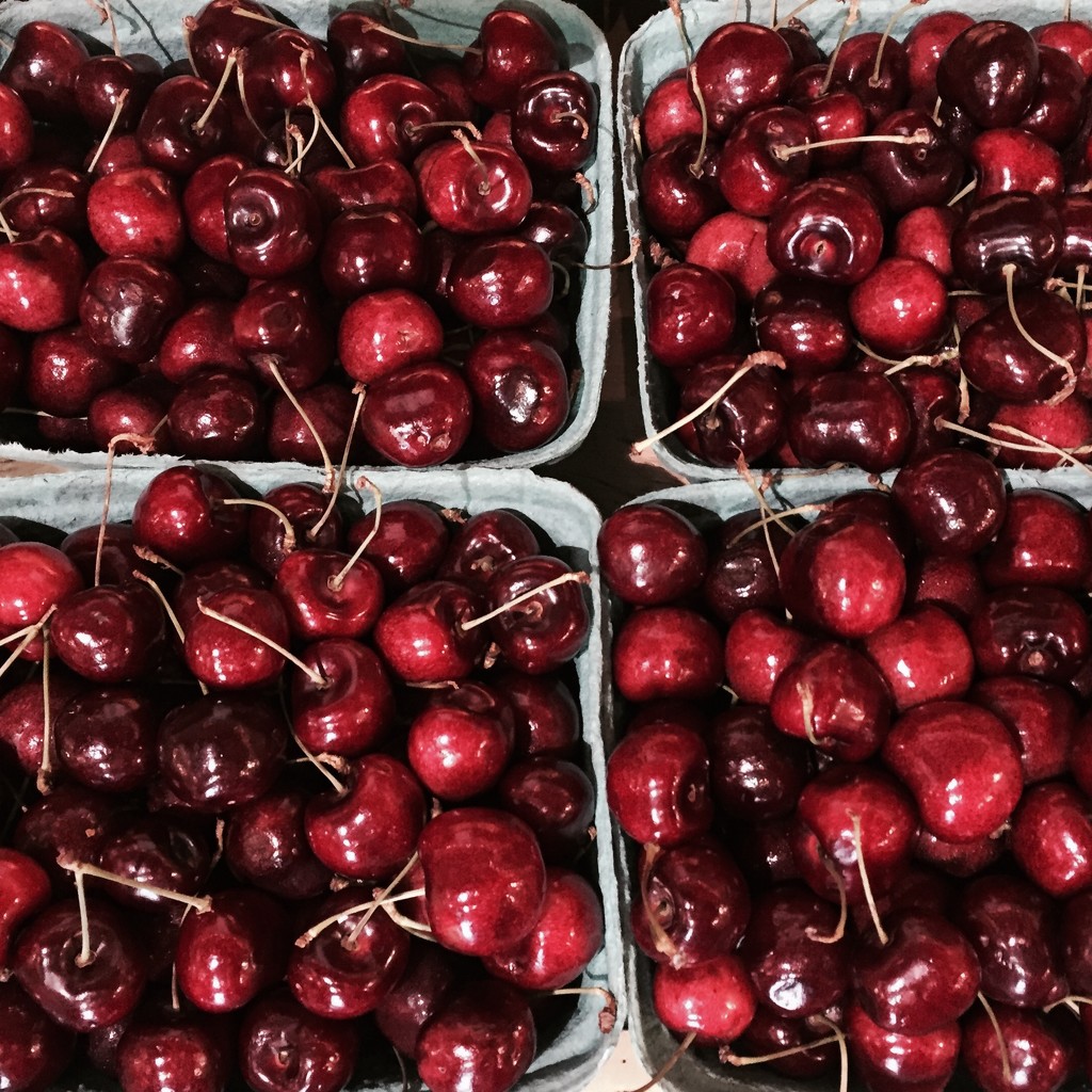 Cherries by kwind