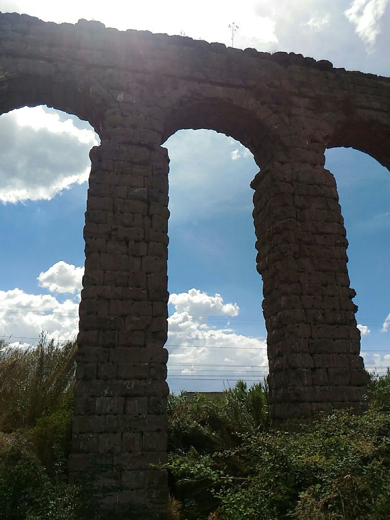 Aqueduct by frappa77