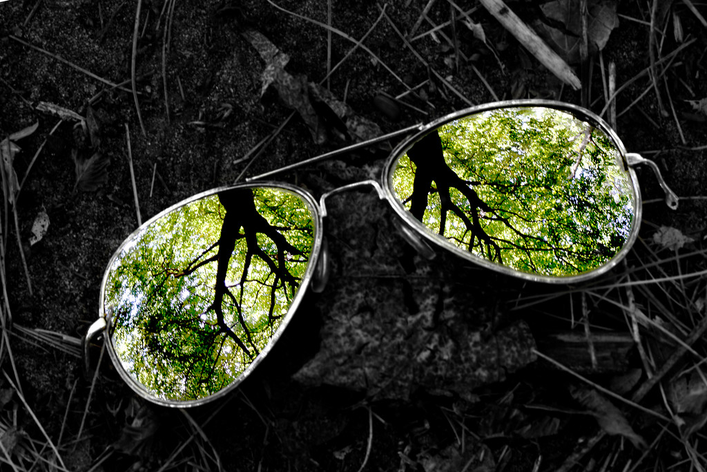 Reflection in broken glasses! by fayefaye