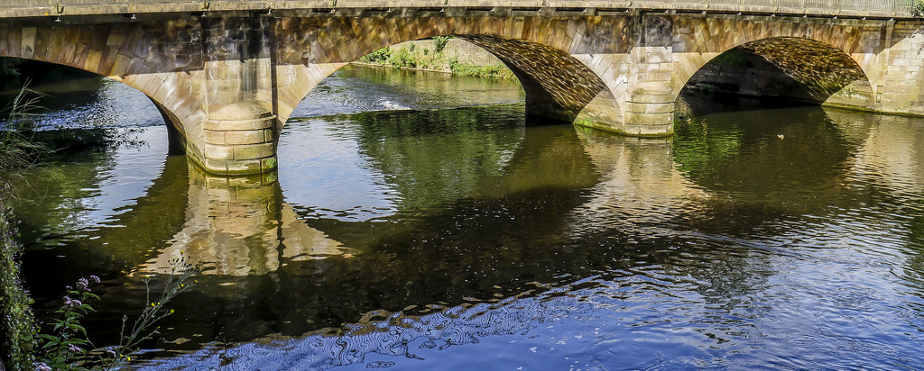 Bridge Reflection. by tonygig