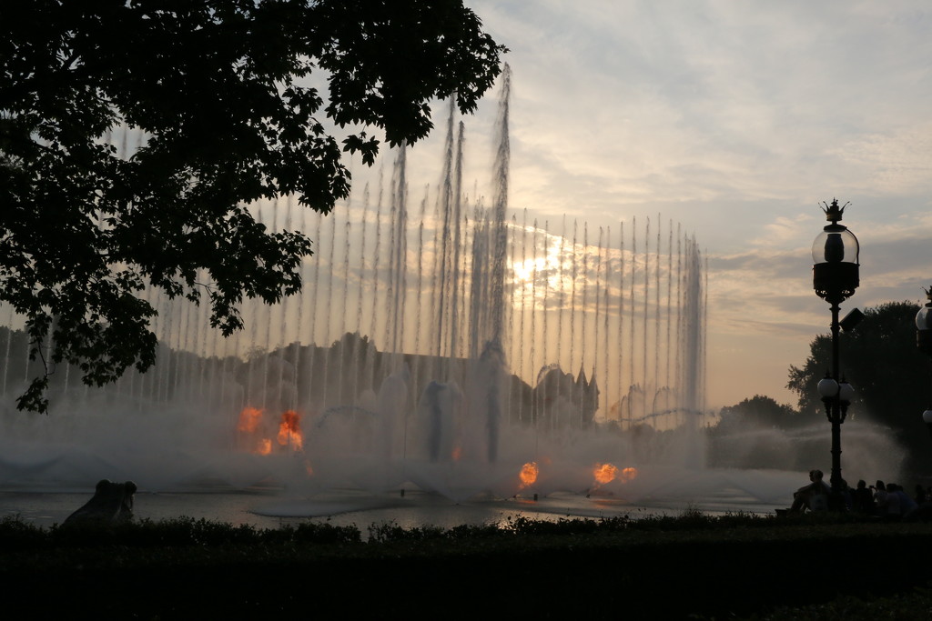Water Fountain Show by ingrid01