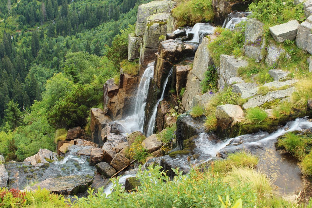 Pančavský waterfall by lucien