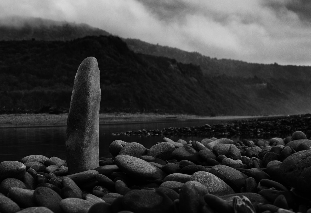standing stone2 by kali66