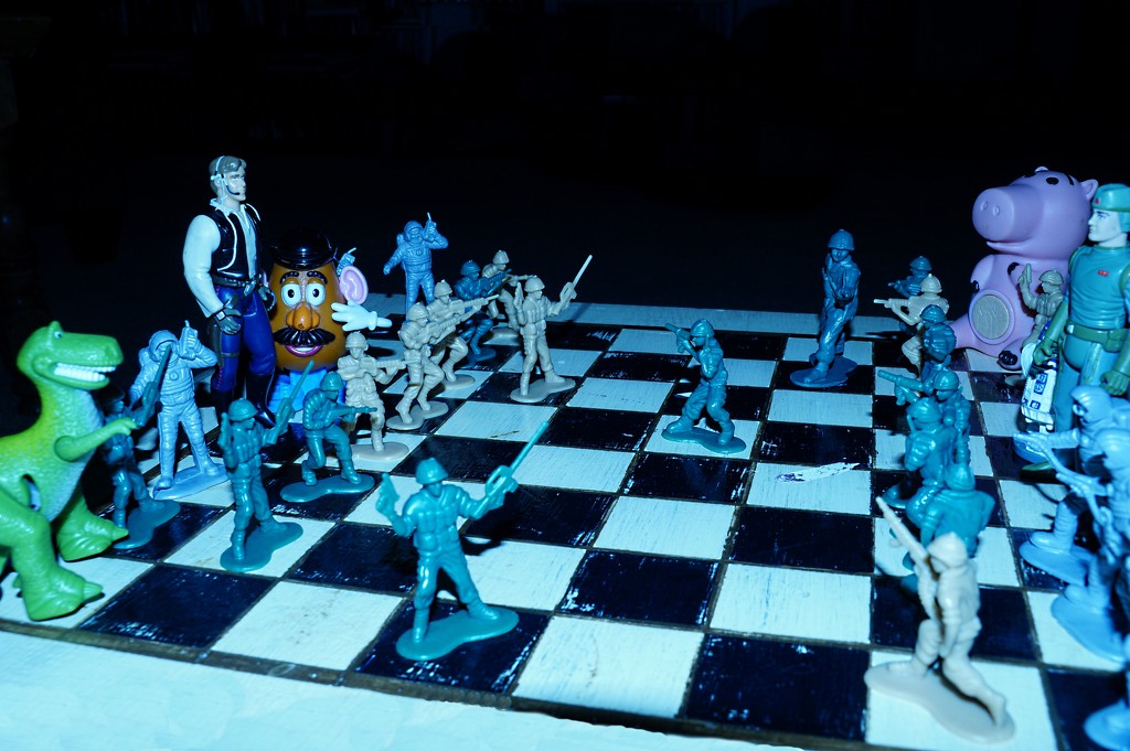 Midnight Chess by joysabin