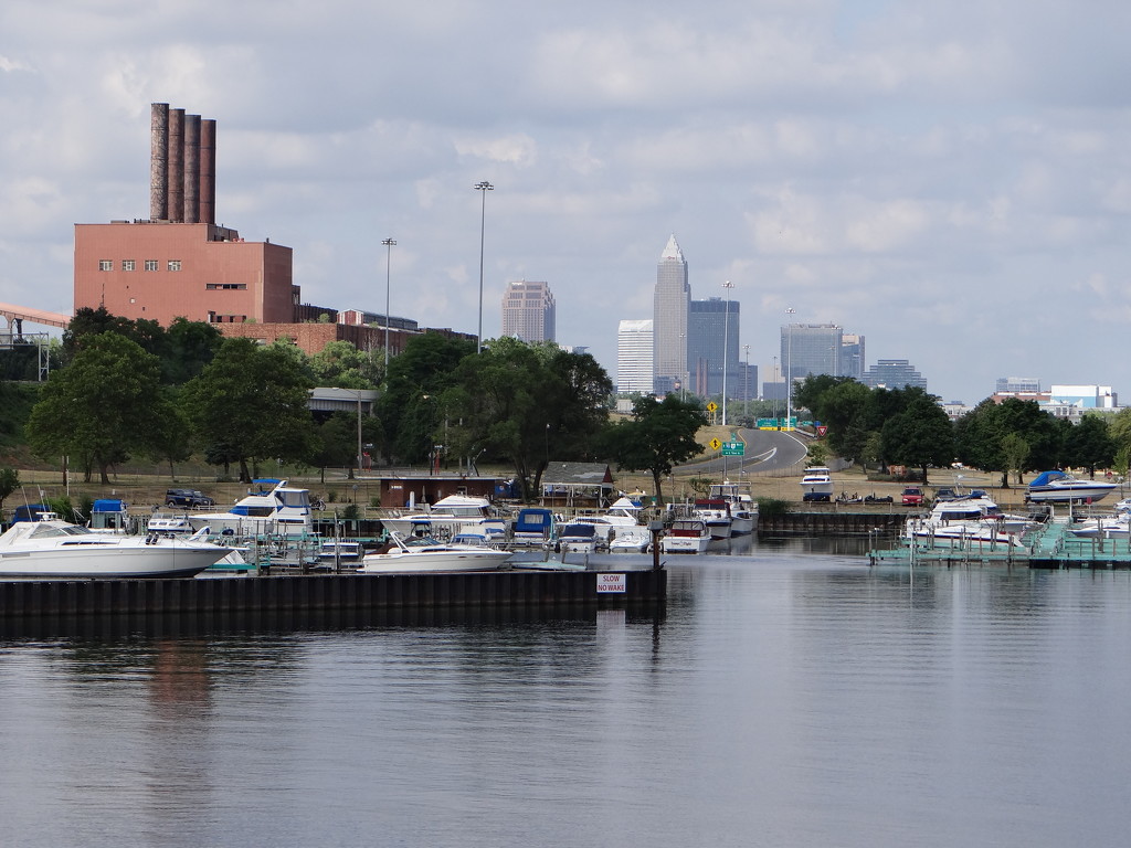 Cleveland From Lakefront Park by brillomick