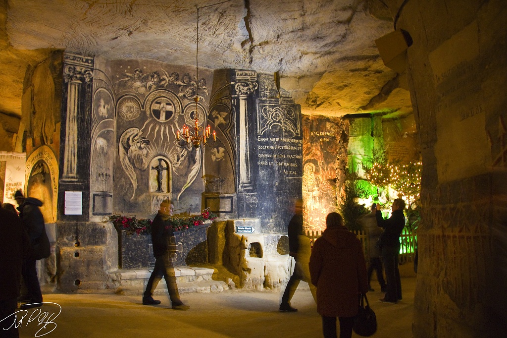 Valkenburg Christmas Caves by harvey