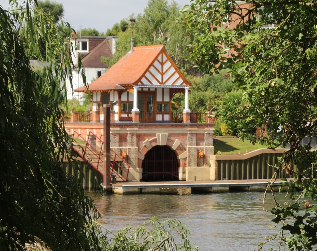 Boathouse by oldjosh