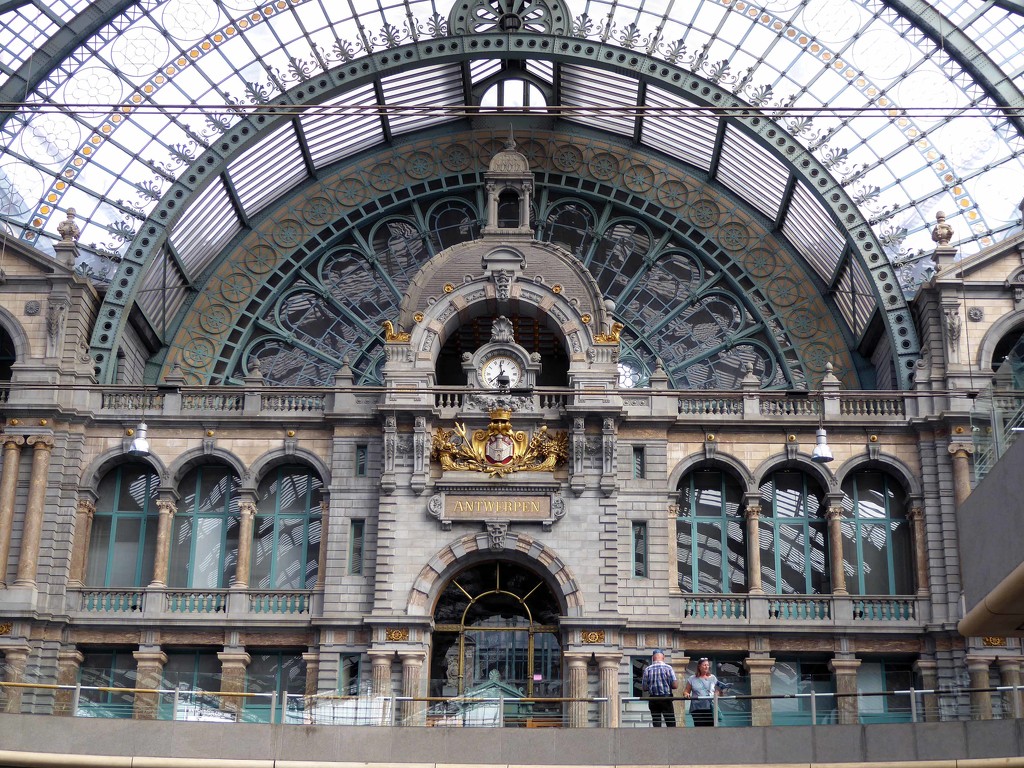 Antwerp Railway Station by cmp
