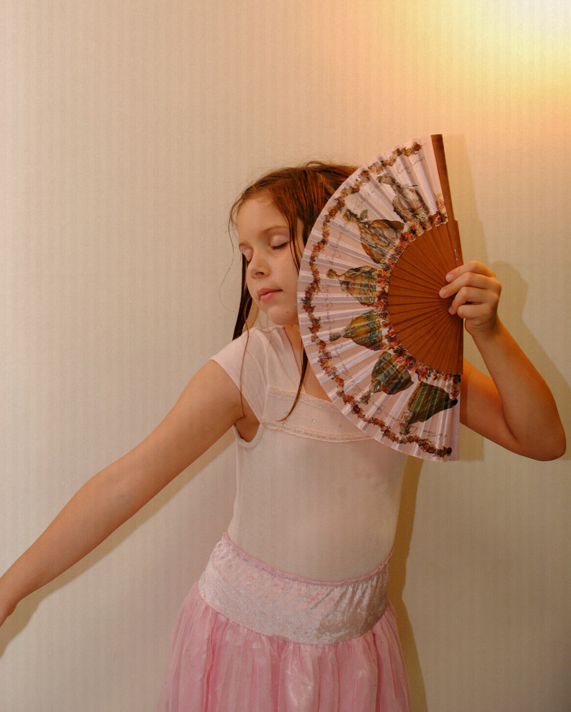 The Fan Dancer by alophoto