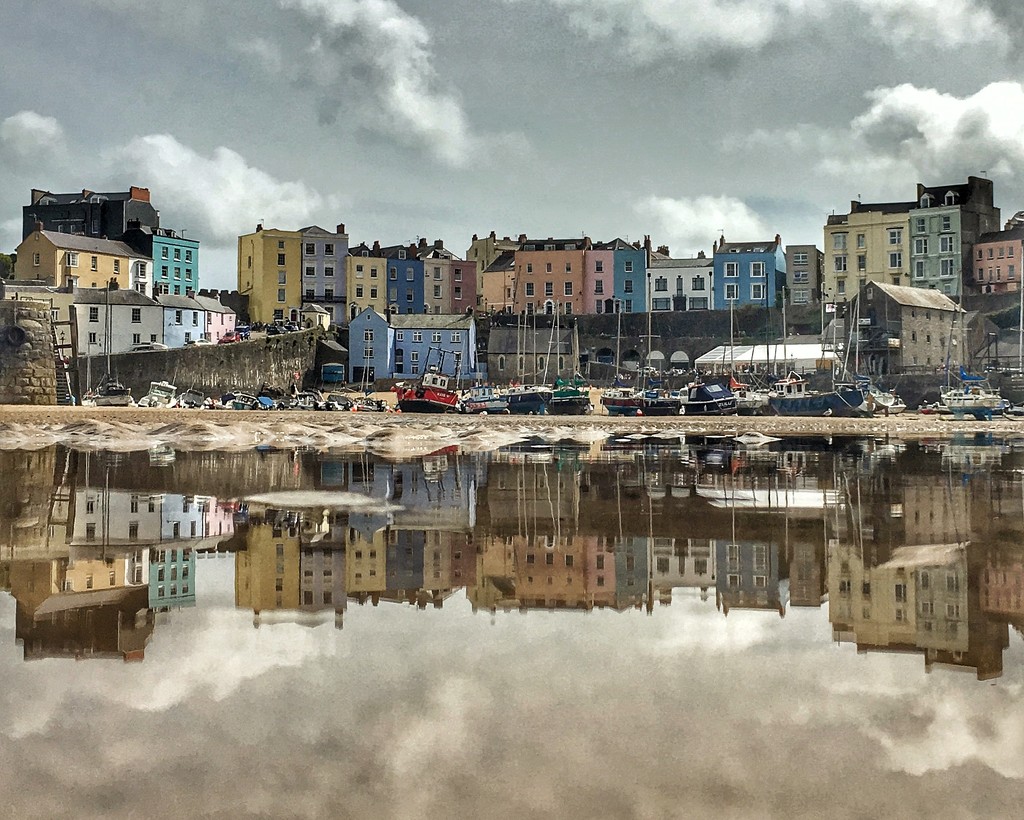 Tenby Harbour by rich57