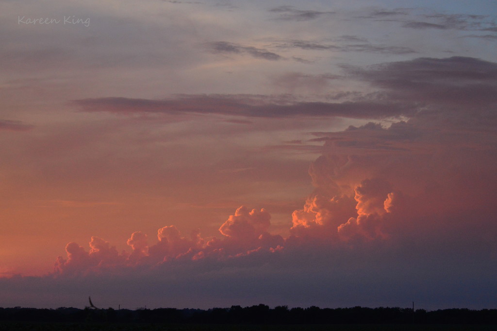 Kansas Cloudscape at Sunset by kareenking