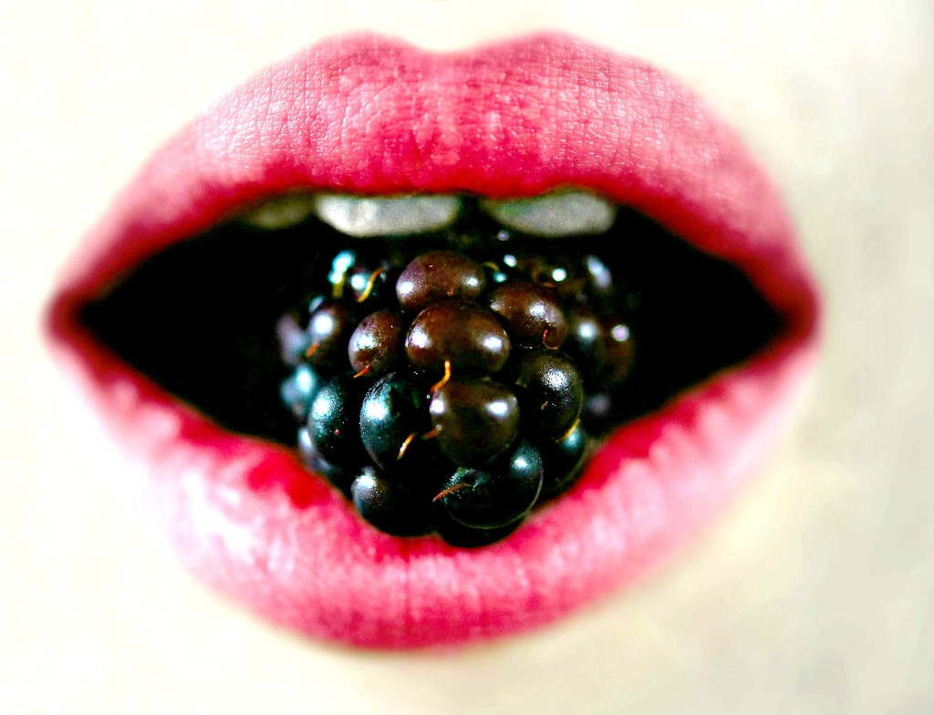 Berry Lips by jesperani