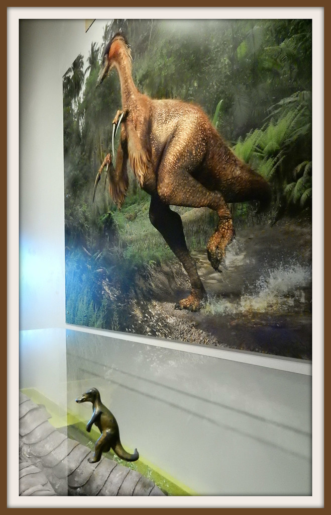 Trachodon poses as a Therizinosaurus by mcsiegle