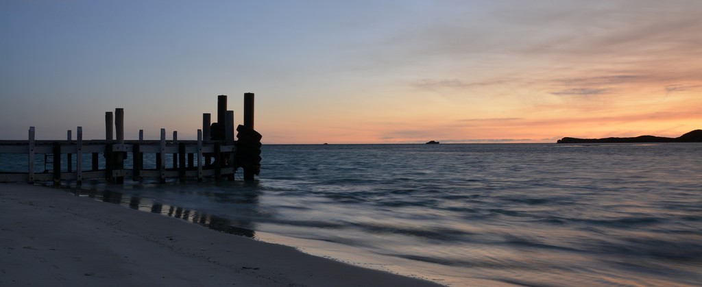 Shoalwater Bay Sunset_DSC2040 by merrelyn
