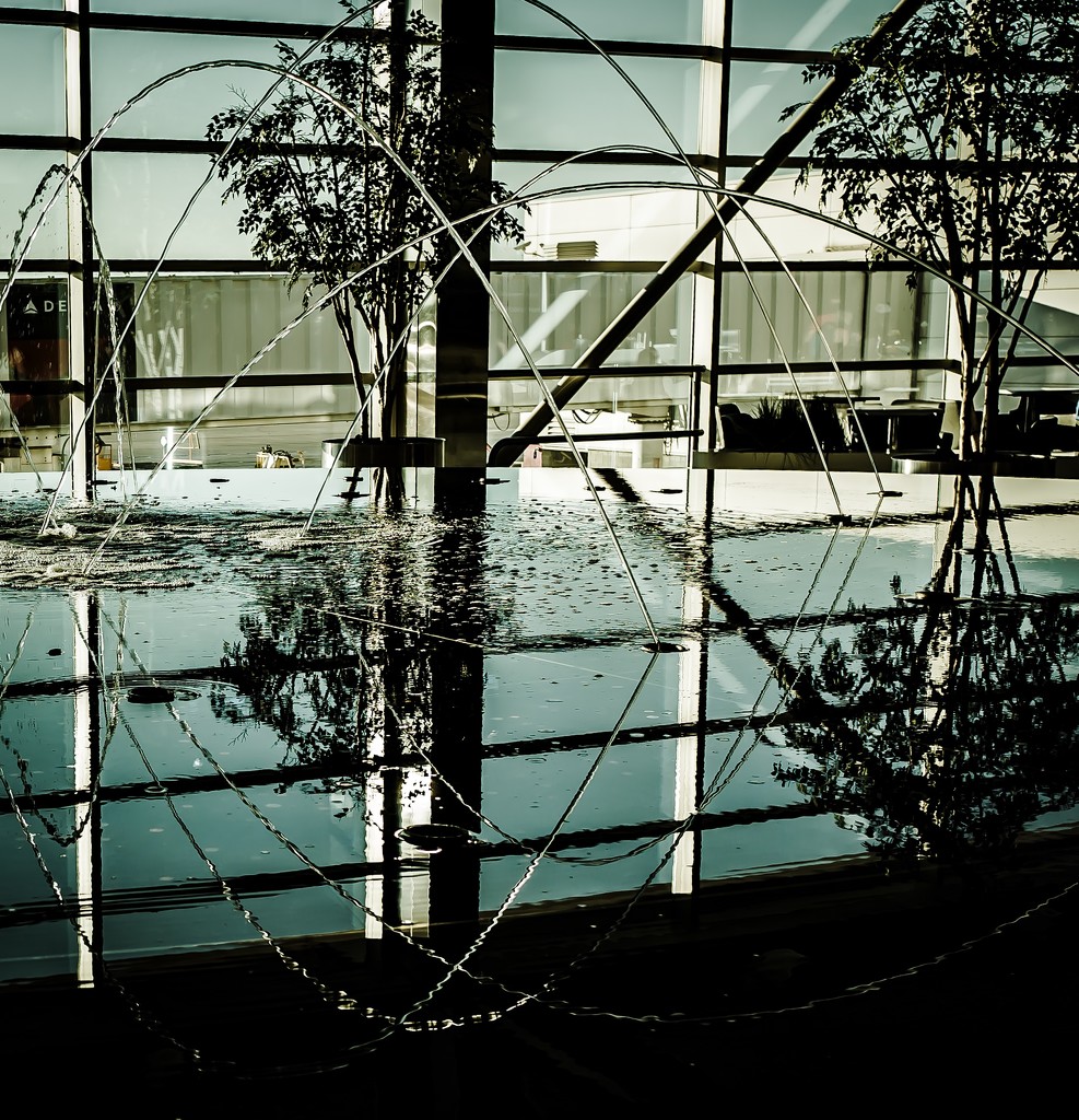 Detroit Airport water feature by cristinaledesma33