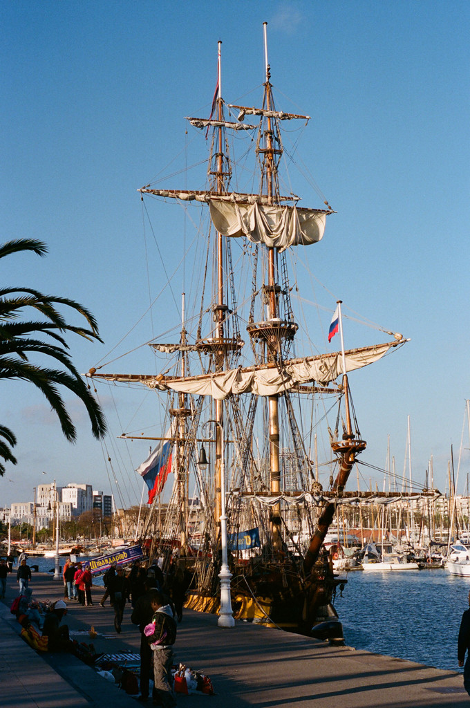 sail ship by jborrases