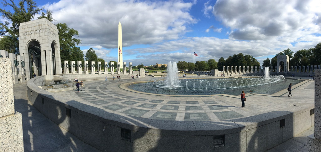 World War II Memorial by khawbecker