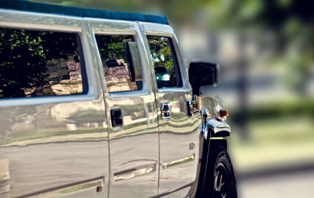 reflected in the hummer by annied