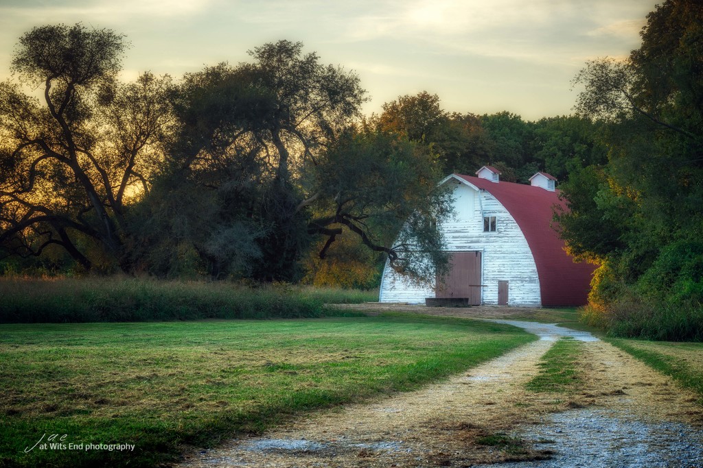 Barn Faust Park by jae_at_wits_end