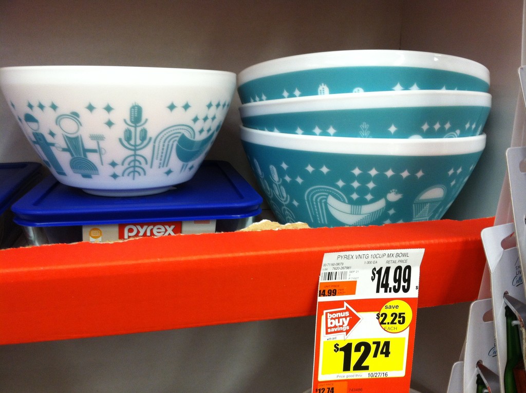 Look at these bowls by tatra