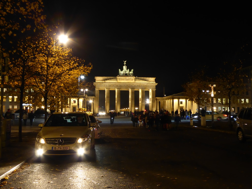 Brandenburg Gate by cmp