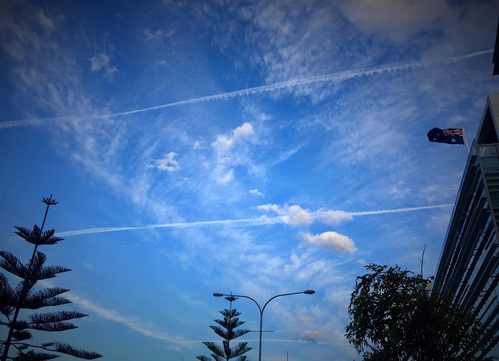 Chemtrails or Contrails by susiangelgirl