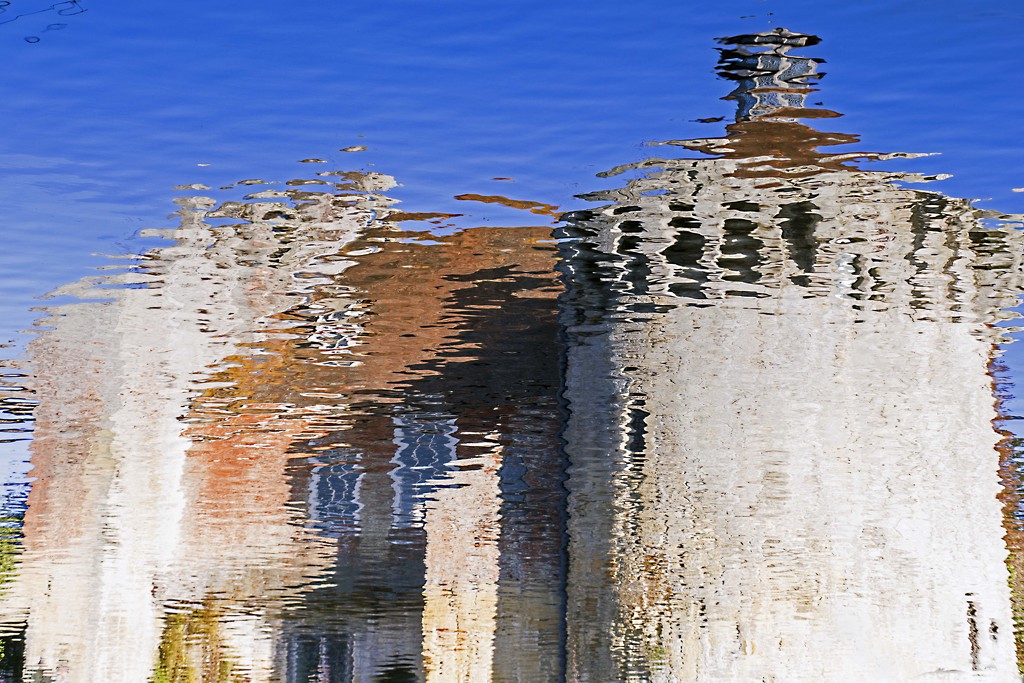Scotney Castle Reflections by megpicatilly