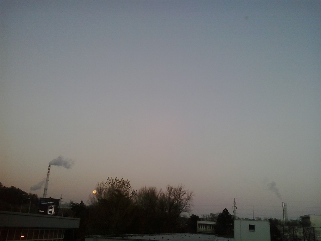 Supermoon morning by ivm