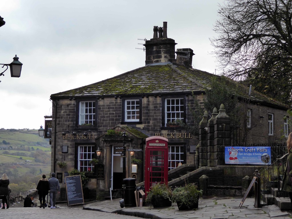Old Pub - Hawworth by cmp