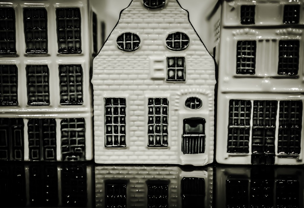 KLM houses by cristinaledesma33